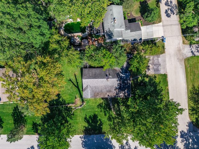 699 Saint Andrews Drive, Crete, IL 60417
