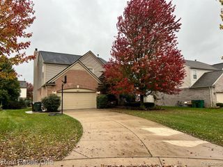 49325 E Central Park, Shelby Twp, MI 48317