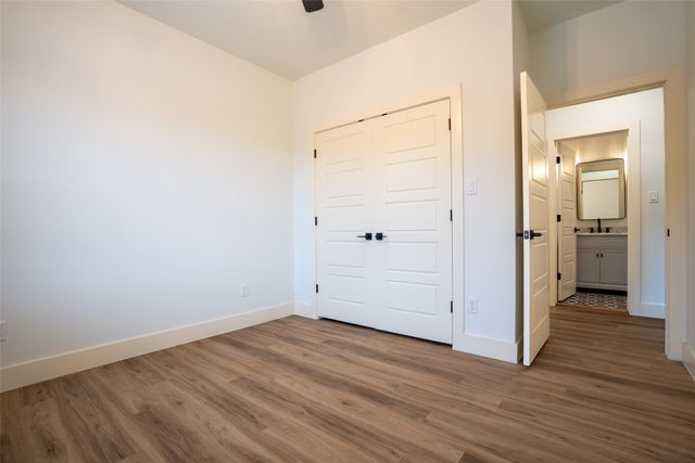 924 Arkansas River Drive, Granbury, TX 76048