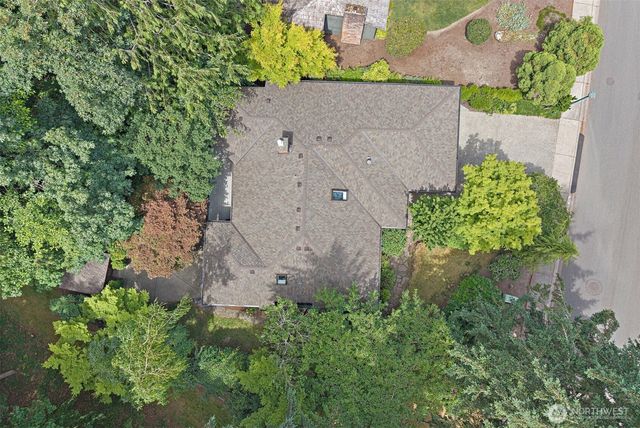 16653 157th Avenue SE, Renton, WA 98058