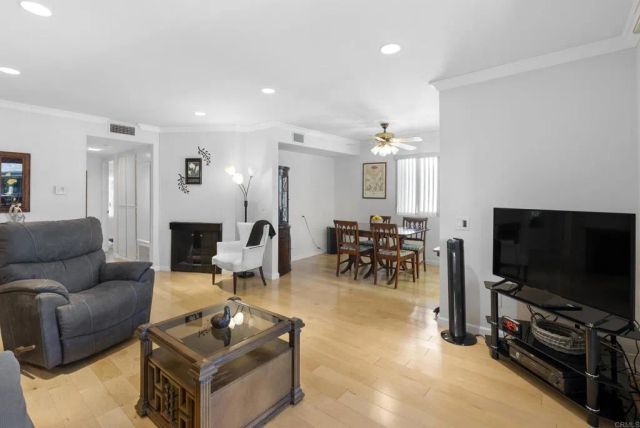 5350 Baltimore Drive 58, La Mesa, CA 91942