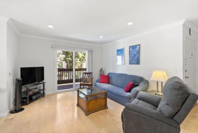 5350 Baltimore Drive 58, La Mesa, CA 91942