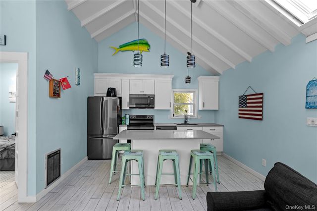 987 Surfview Walk, Ocean Beach, NY 11770