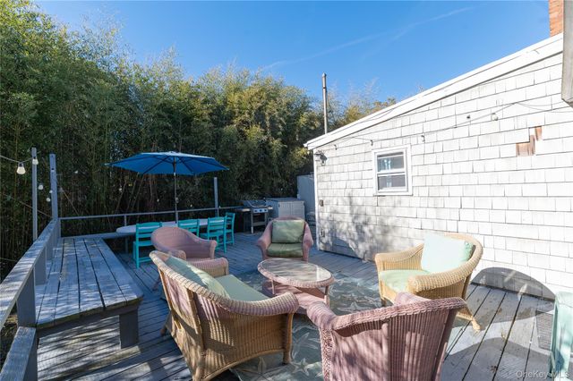 987 Surfview Walk, Ocean Beach, NY 11770