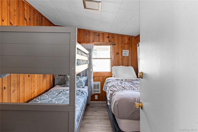 987 Surfview Walk, Ocean Beach, NY 11770