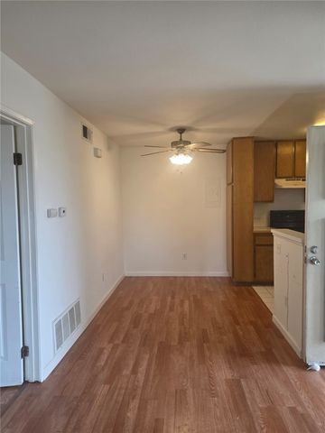 23395 La Crescenta, Mission Viejo, CA 92691