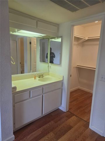 23395 La Crescenta, Mission Viejo, CA 92691