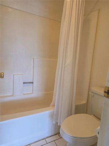 23395 La Crescenta, Mission Viejo, CA 92691