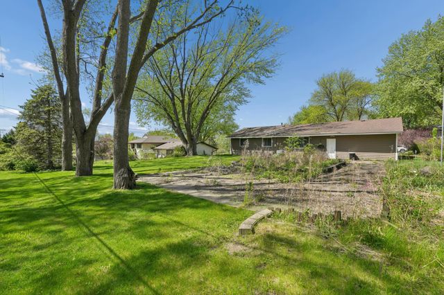 8241 Innsdale Avenue S, Cottage Grove, MN 55016