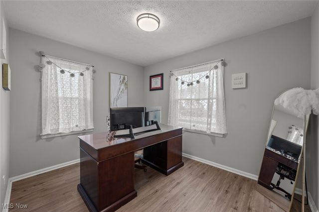 346 E 329th Street, Willowick, OH 44095