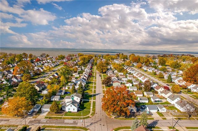 346 E 329th Street, Willowick, OH 44095