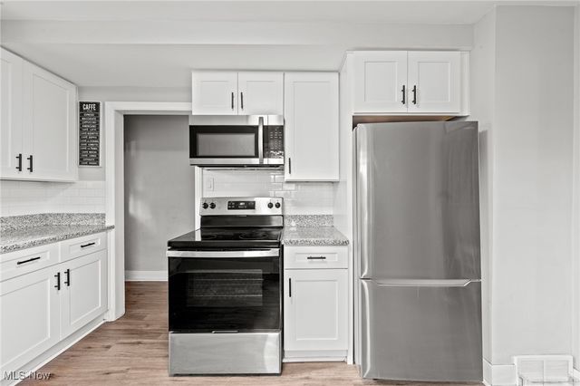 346 E 329th Street, Willowick, OH 44095