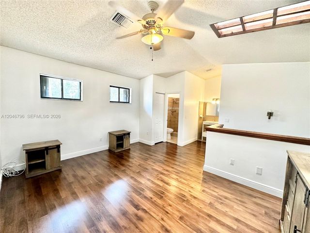 4245 S Pine Island Road, Davie, FL 33328