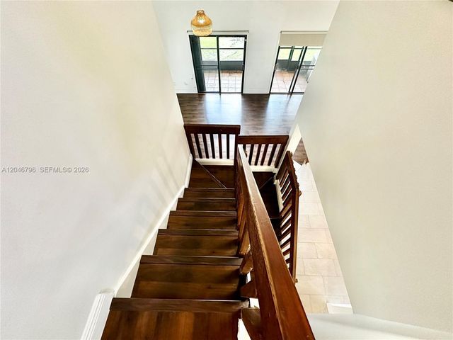 4245 S Pine Island Road, Davie, FL 33328