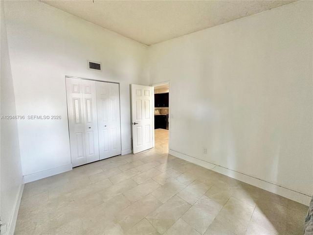 4245 S Pine Island Road, Davie, FL 33328