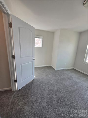 12121 Gambrell Drive, Charlotte, NC 28278