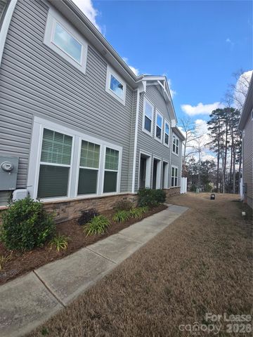 12121 Gambrell Drive, Charlotte, NC 28278