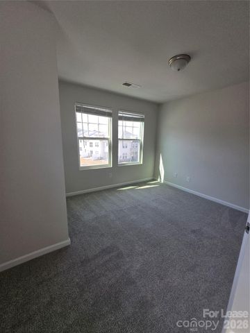 12121 Gambrell Drive, Charlotte, NC 28278