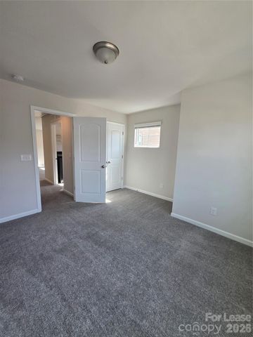 12121 Gambrell Drive, Charlotte, NC 28278