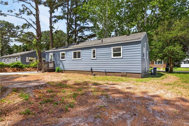 402 Orton ST, Portsmouth, VA 23701