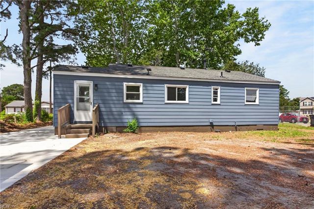 402 Orton ST, Portsmouth, VA 23701