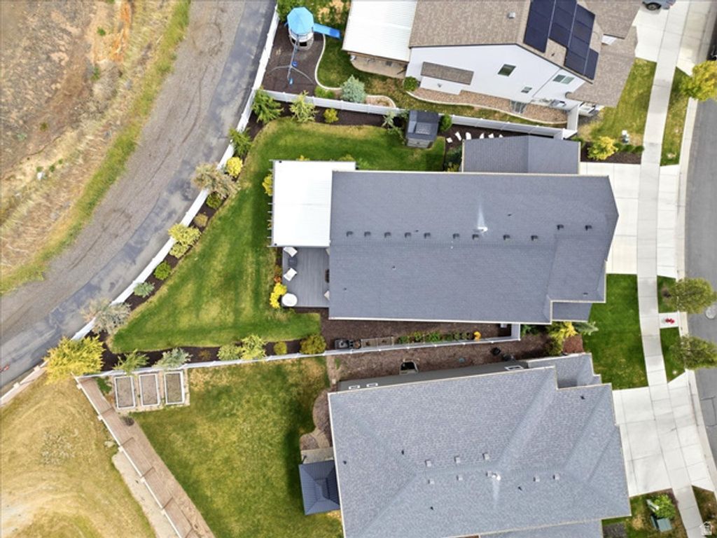 Image 32 of property listing at 12212 S CROYDEN LN, Herriman, UT 84096