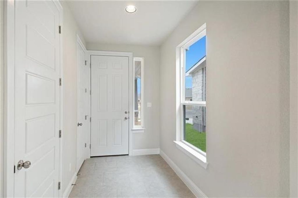 113 Gaida LOOP, Georgetown, TX 78628