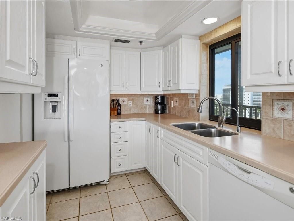 26235 Hickory BLVD 8A, BONITA SPRINGS, FL 34134 — photo 4