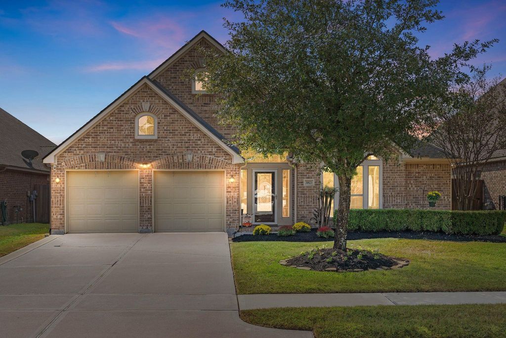 31823 Forest Oak Lane, Conroe, TX 77385