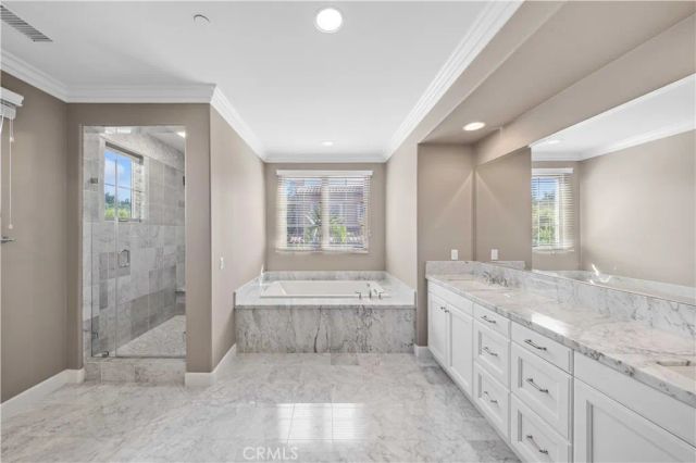 27 Cloister, Irvine, CA 92602
