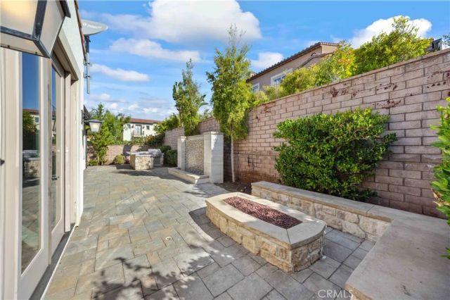 27 Cloister, Irvine, CA 92602