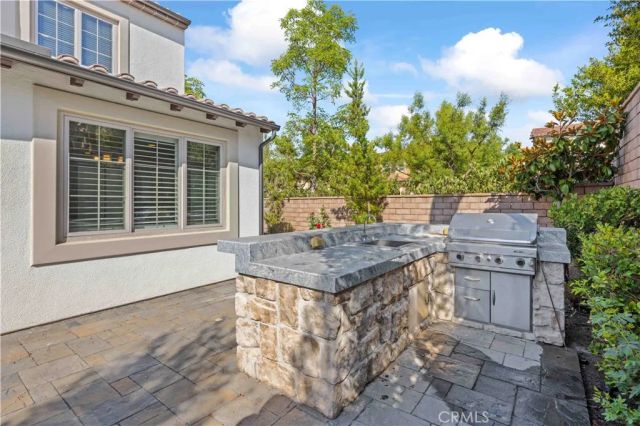 27 Cloister, Irvine, CA 92602