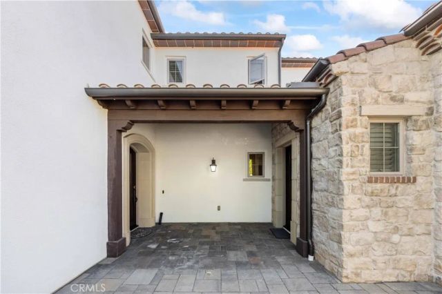 27 Cloister, Irvine, CA 92602