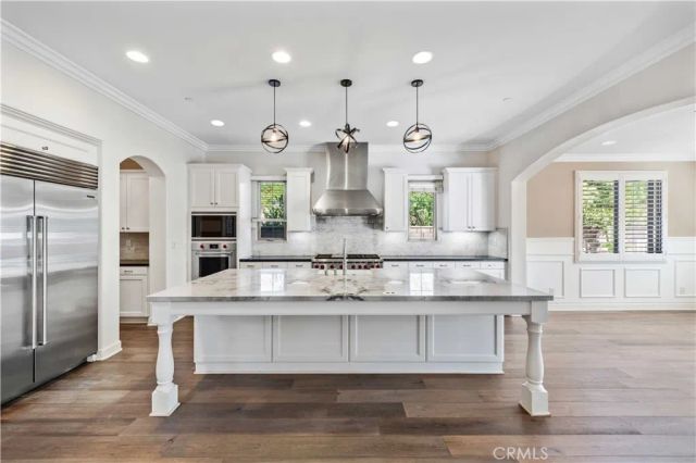 27 Cloister, Irvine, CA 92602