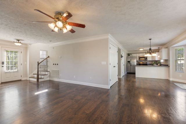 2290 Hayward Ln, Spring Hill, TN 37174