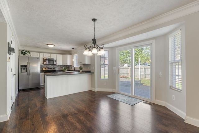 2290 Hayward Ln, Spring Hill, TN 37174