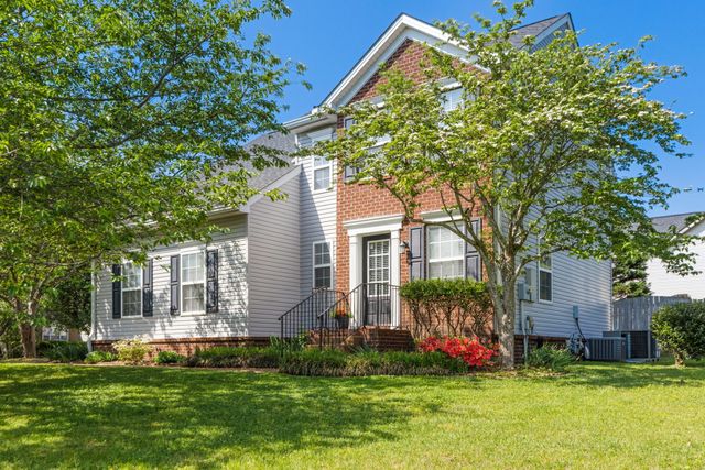 2290 Hayward Ln, Spring Hill, TN 37174