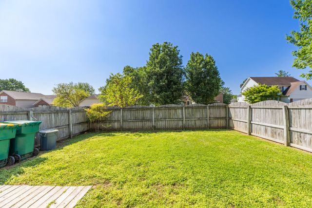 2290 Hayward Ln, Spring Hill, TN 37174