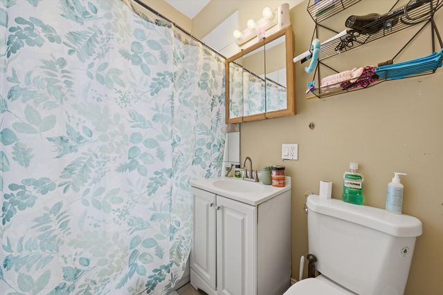 7514 S Dante Avenue, Chicago, IL 60619