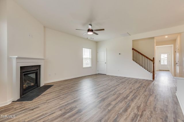 804 Pinhoti Street, Johnson City, TN 37604