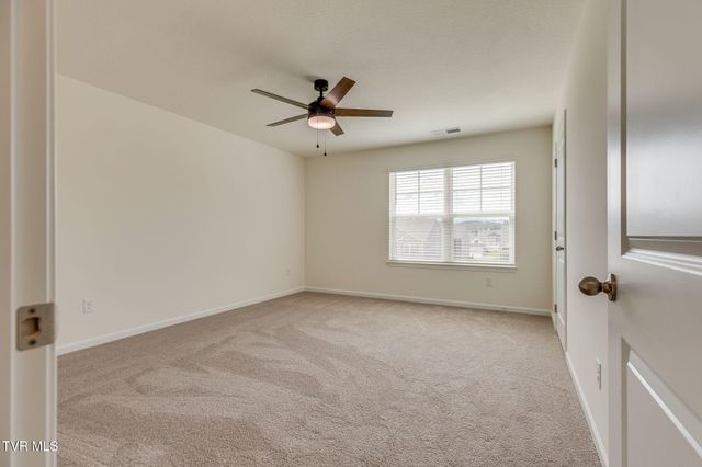 804 Pinhoti Street, Johnson City, TN 37604