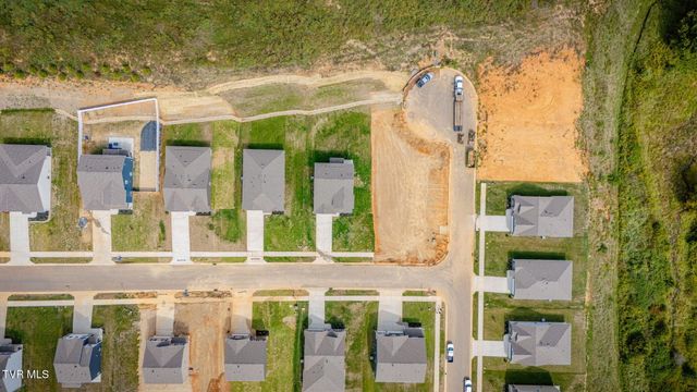 804 Pinhoti Street, Johnson City, TN 37604