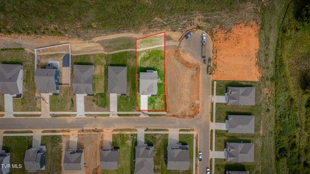 804 Pinhoti Street, Johnson City, TN 37604