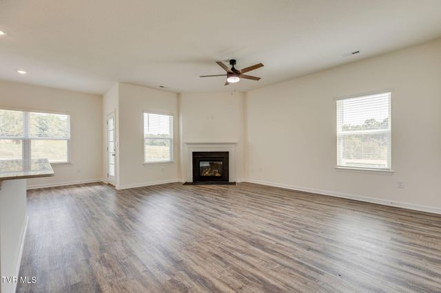 804 Pinhoti Street, Johnson City, TN 37604