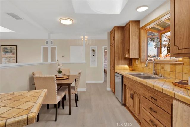 1534 Wallace Street, Simi Valley, CA 93065