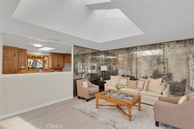 1534 Wallace Street, Simi Valley, CA 93065