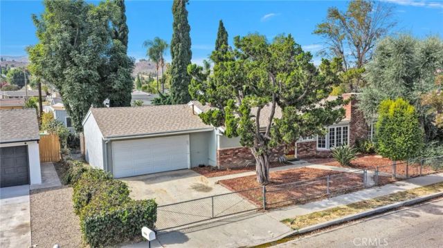 1534 Wallace Street, Simi Valley, CA 93065