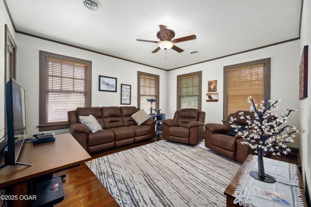 705 N Moffet Avenue, Joplin, MO 64801