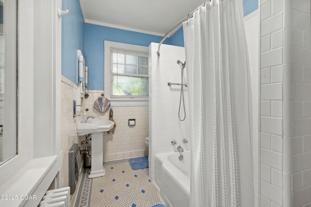 705 N Moffet Avenue, Joplin, MO 64801