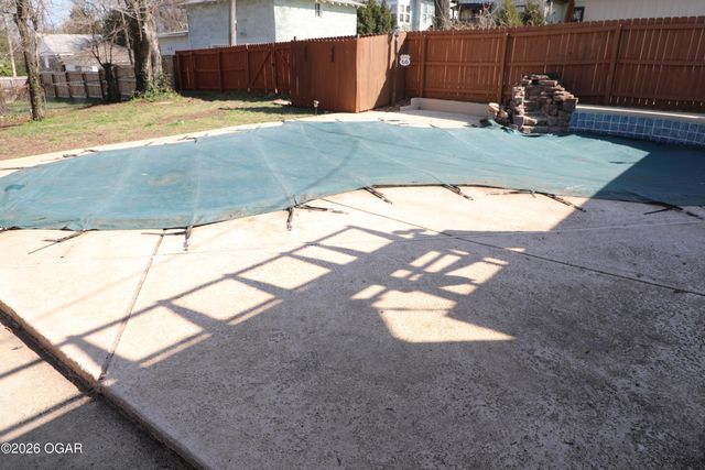 705 N Moffet Avenue, Joplin, MO 64801